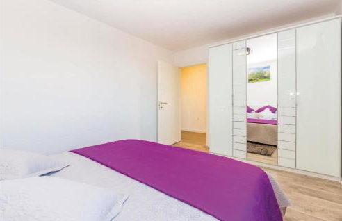 Nice Apartment In Krk With Wifi - Photo 32