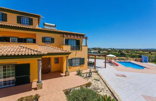 Villa Nincha - Heated Pool - Free wi-fi - Air Con - Foto 30