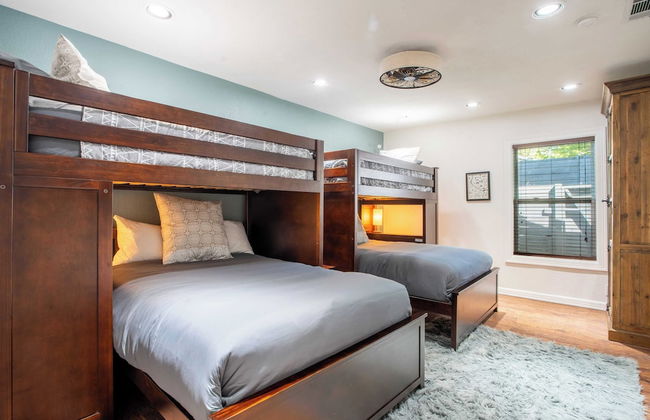 Red River by Avantstay Shared Pool + Hot Tub 20 Minutes to Downtown Austin - Foto 21