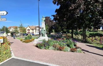 Le Square Inn - Photo 8