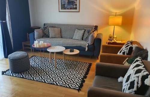 Batala1-City marina apartment with secured private parking - Foto 8