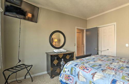 Lake Keowee Resort Condo with Balcony and Pool Access! - Foto 19