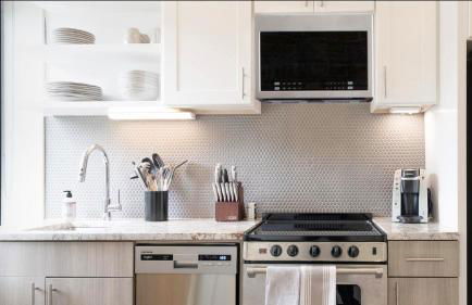 Landing Beautiful 1BD Game Room Courtyard - Foto 55