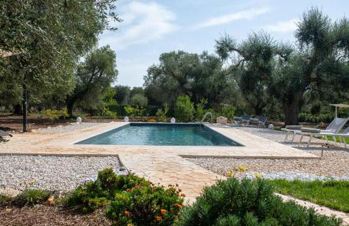 Trullo Sunrise - trullo con piscina Privata - Foto 17
