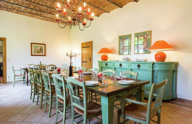 Mansion in Beauplateau Near Forest - Photo 29