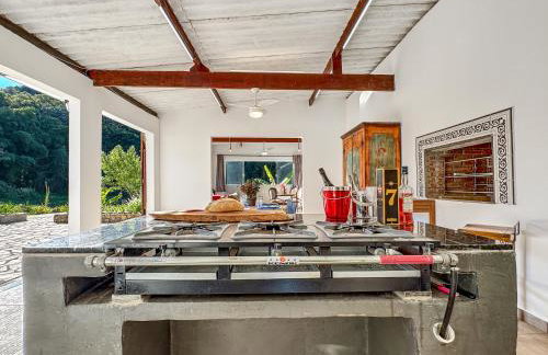 Sítio com Churrasqueira, Piscina, Lago e Natureza - Foto 17