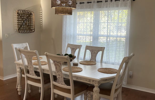 Coastal Retreat 3 Bedroom Home by RedAwning - Photo 21