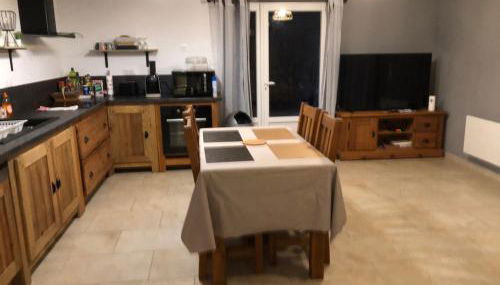 Charmant Logement avec piscine. - Photo 2