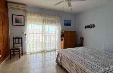 Amazing 3 floor house in front of the beach - Foto 38