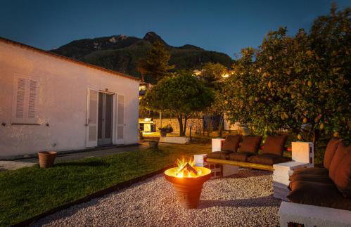 Ischia Sea View Garden - Fire Pit & Outdoor Living - Photo 2