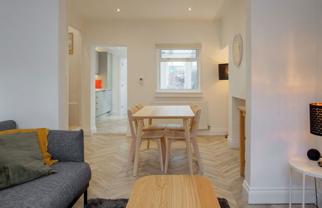 Bright & Airy 2BD - 10min walk to Centre - Foto 27