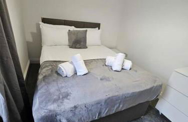 Contractor Room - Kitchen - Central Spot - Photo 2