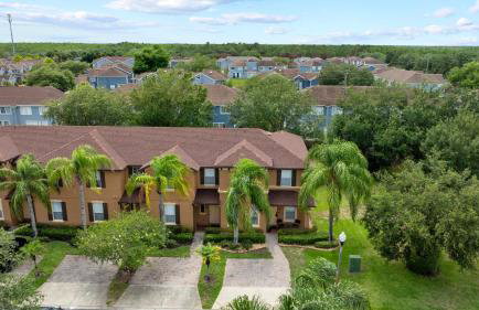 Great Town Home with Lazy River - Foto 6