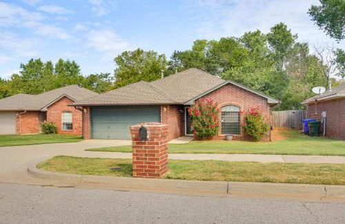 5 Mi to University of Oklahoma Home with Patio! - Photo 29