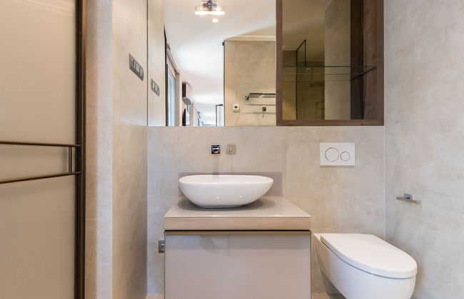 The Garden Suites - Photo 45