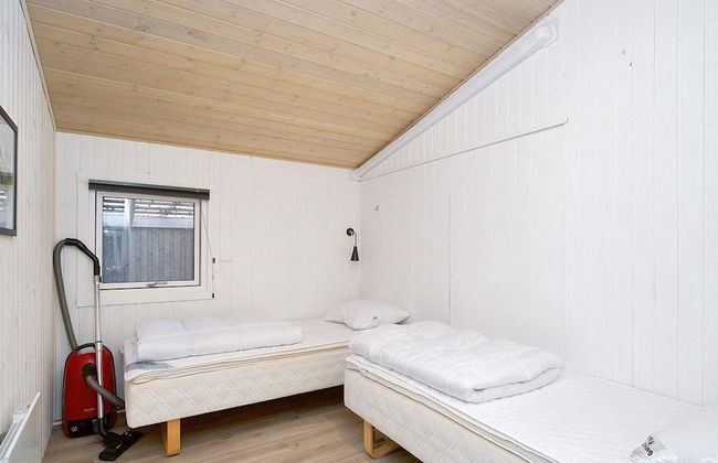 6 Person Holiday Home in Gorlev - Photo 4