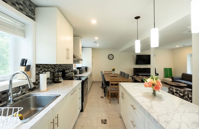 GLOBALSTAY Waterfront 5BR Cottage - Foto 5