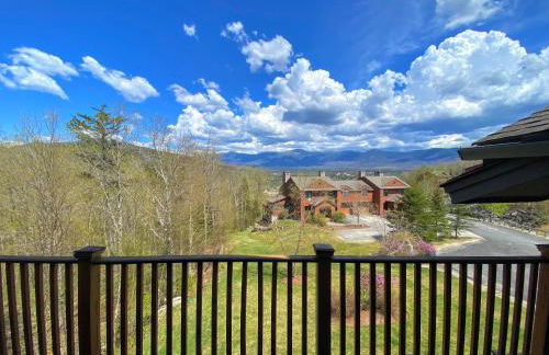 P5 Ski-in Ski-out rare find Presidential View single family with garage pool table ping pong - Foto 30