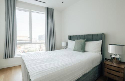 LUXURY 3 Bed 3 Bath Apartment in Central London - Photo 18