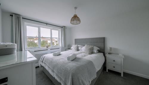 HighTide - 2 bed with parking, balcony & sea view. - Foto 5