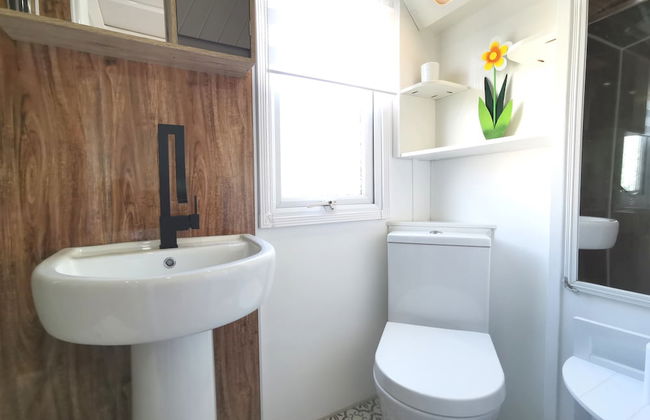 Lakes and Woodlands Overstone Holiday Park - Foto 21