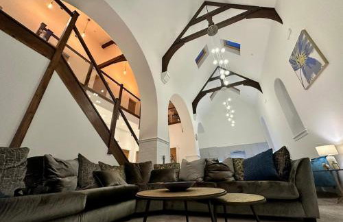 The Bell Tower - Foto 17