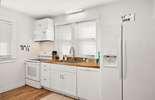 The Heights Hideaway 2BR Gem - Foto 8