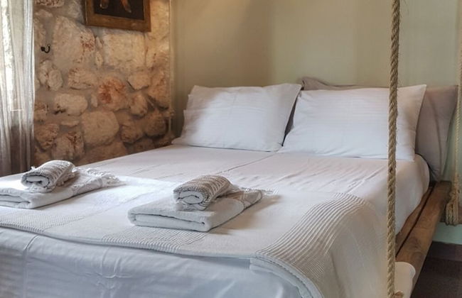 Luxurious Stone House in Elani - Photo 7