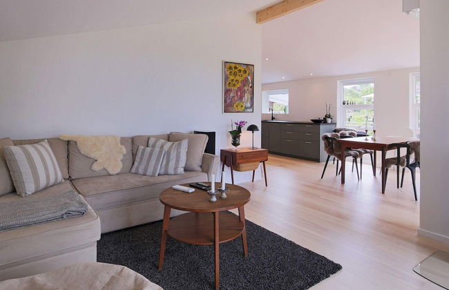 6 Person Holiday Home in Jaegerspris - Photo 10