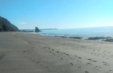 Cute Cornish Cottage - Photo 21