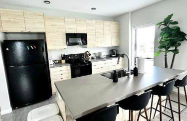 Monochrome Den - Foto 37