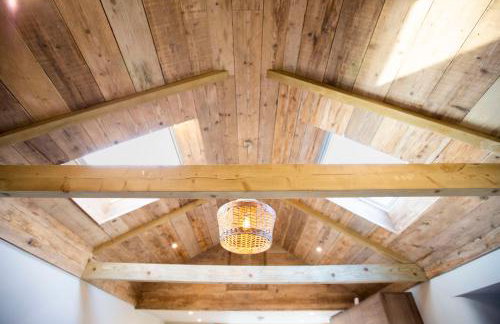 Mowhay Barn - Photo 10