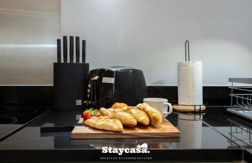 Sunset Haven Studio with Balcony and Free Parking - Foto 12