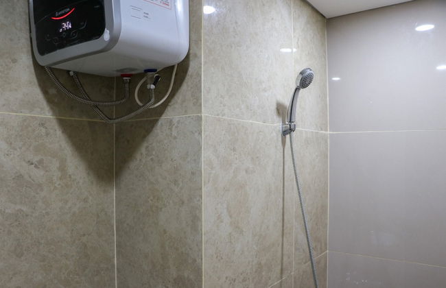 Comfort 2Br Apartment At 30Th Floor Transpark Cibubur - Foto 19