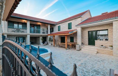 MY DALMATIA - Authentic Villa Vita with private swimming pool - Foto 7