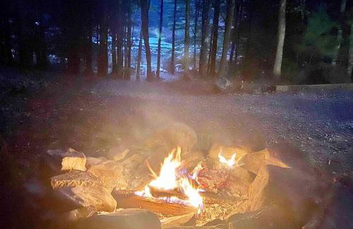 Beautiful Lakefront Chalet in the Poconos! - Foto 50