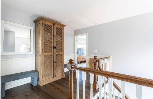 Stunning luxury Retreat I Wineries & Fall Farm Fun - Photo 15