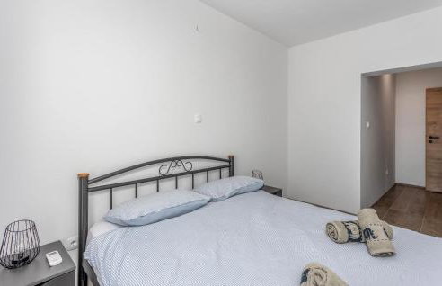 Cozy Apartment In Brsec With Wifi - Foto 19