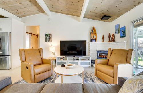 Clear Lake Gem on Canal with Dock Dogs Welcome! - Foto 7