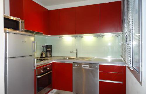 Le Vieux Port Apartments - Photo 5