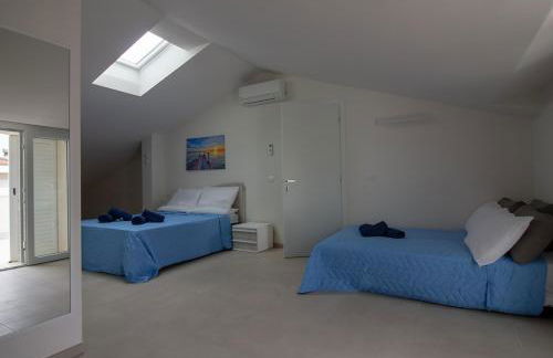 Villa "Baci sul Mare" Attico- Spiaggia privata - Foto 13