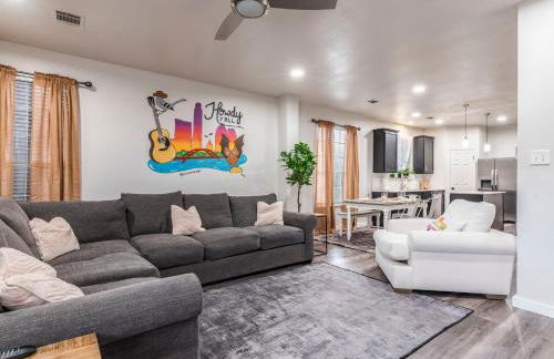 Urban Oasis North ATX , 5BR 2BA,Heated Pool - Foto 2