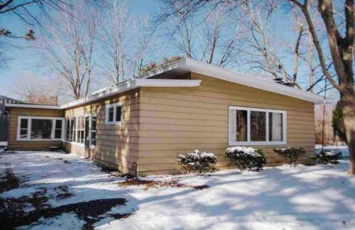 Cottage Apartment by Lake MI w private Hot Tub! - Foto 16