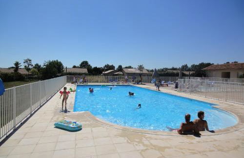 Villa in France with Garden & Barbecue - Foto 2