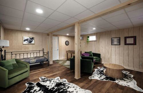 Cozy cabin w hot tub fire pit & ski access - Foto 38