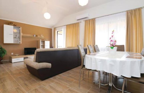 Beautiful Apartment In Sukosan - Foto 18