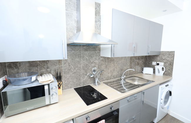 VR Apartments - Photo 56