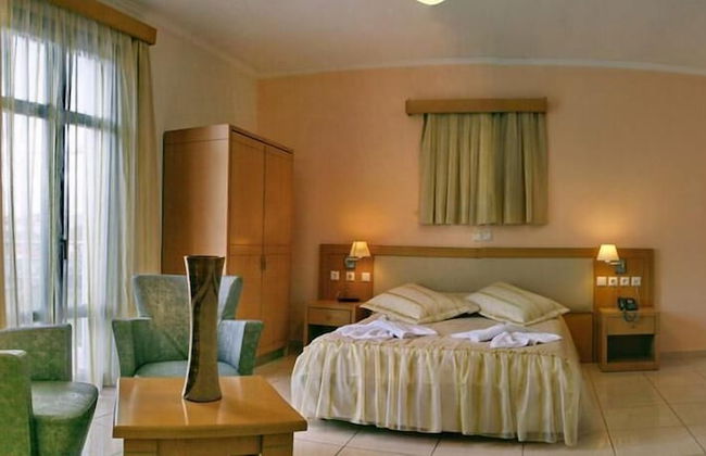 Theofilos Superior Resort Hotel & Spa - Photo 6