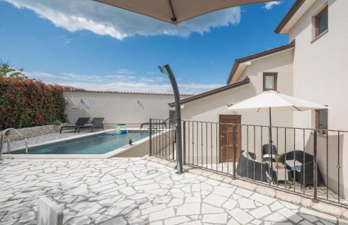 4 Bedroom Gorgeous Home In Nova Vas - Foto 11