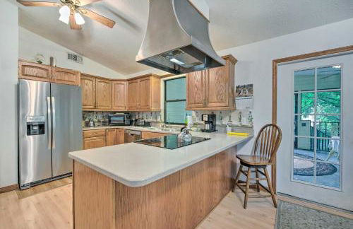 Waterfront Inglis Getaway with Dock 5 Mi to Gulf - Foto 9